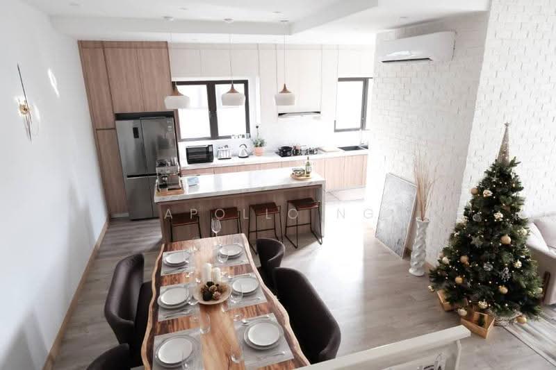 Townhouse for Rent in 16 Sierra (Puchong) - Apollo Ng - Kitchen - PropertyGuru.com.my