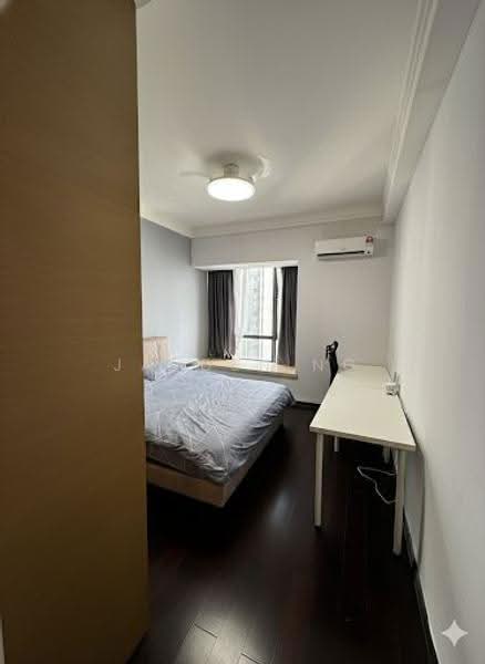 Pangsapuri untuk Dijual di R&F Princess Cove Phase 1 - Jayden Ng - Bedroom - PropertyGuru.com.my