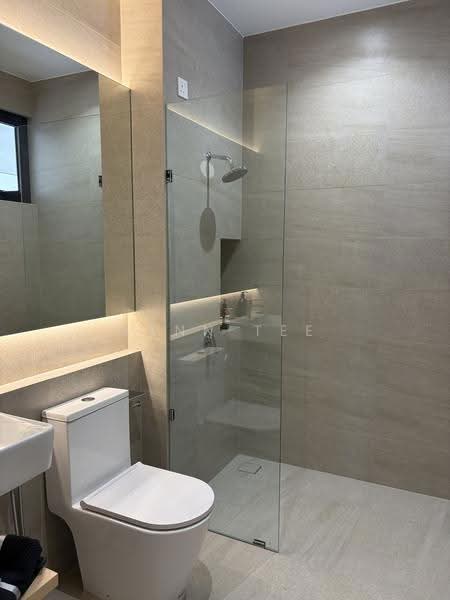 Tanah Kediaman untuk Dijual di Tampoi (Johor) - Lynn Tee - Bathroom - PropertyGuru.com.my