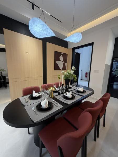 Tanah Kediaman untuk Dijual di Tampoi (Johor) - Lynn Tee - Dining Room - PropertyGuru.com.my