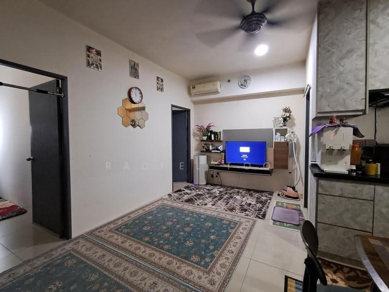 Kediaman Servis untuk Disewa di Menara Geno - Rachel Too - Living Room - PropertyGuru.com.my