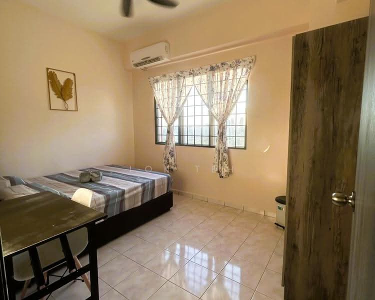 Condominium for Rent at Menara KLH Puchong - Lok Teh - Bedroom - PropertyGuru.com.my