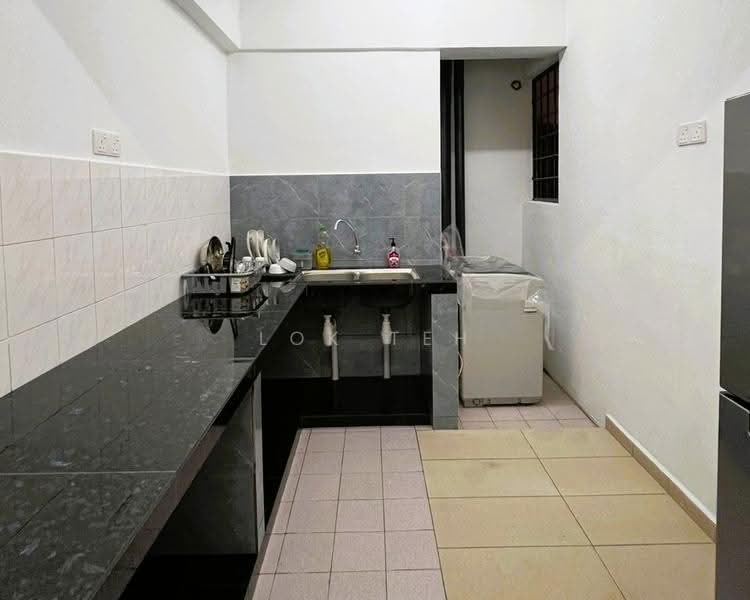 Condominium for Rent at Menara KLH Puchong - Lok Teh - Kitchen - PropertyGuru.com.my