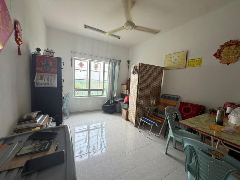 Apartment for Sale at Idaman Senibong - June Tan - Living Room - PropertyGuru.com.my