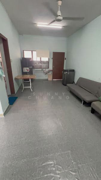 2-storey Terraced House for Rent in Bukit Chagar (Johor Bahru) - Sunny Chuang - Living Room - PropertyGuru.com.my