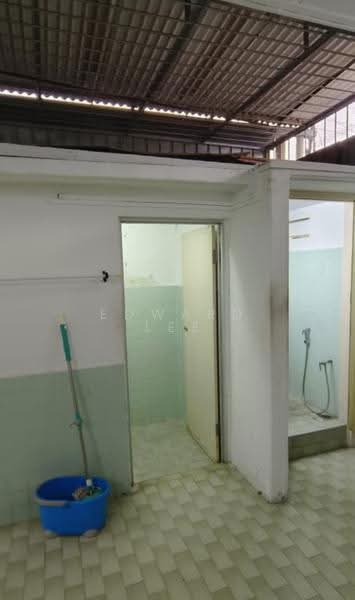 Rumah Teres 1-Tingkat untuk Dijual di Ayer Itam (Penang) - Edward Lee - Bathroom - PropertyGuru.com.my