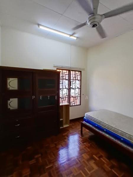 Rumah Kluster untuk Disewa di Bandar Bukit Mahkota (Bangi) - Peter Tan - Bedroom - PropertyGuru.com.my
