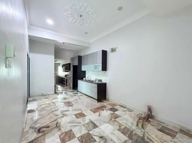 Rumah Teres 1-Tingkat untuk Dijual di Taman Sppk (Ipoh) - Ck Max - Kitchen - PropertyGuru.com.my