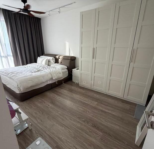 Kediaman Servis untuk Dijual di United Point (Residensi Berpadu) - Mel Wong - Bedroom - PropertyGuru.com.my