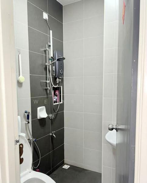 Rumah Teres 2-Tingkat untuk Dijual di Taman Mutiara Rini (Skudai) - Wennes Go - Bathroom - PropertyGuru.com.my