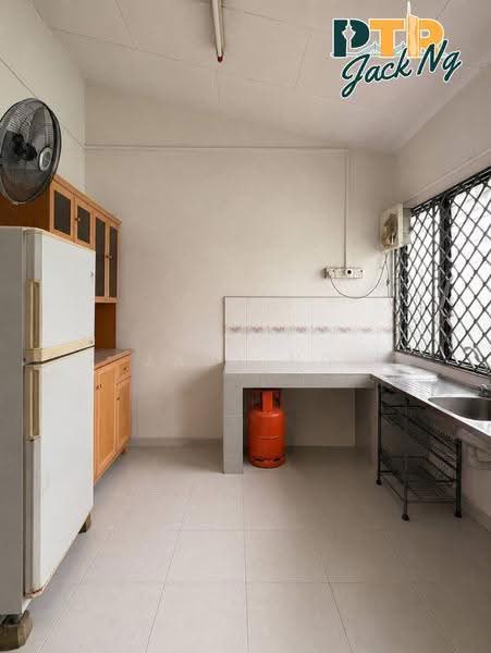Rumah Teres 1-Tingkat untuk Disewa di Taman Inderawasih (Perai) - Jack Ng - Kitchen - PropertyGuru.com.my