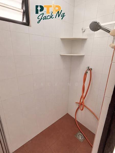 Rumah Teres 1-Tingkat untuk Disewa di Taman Inderawasih (Perai) - Jack Ng - Bathroom - PropertyGuru.com.my