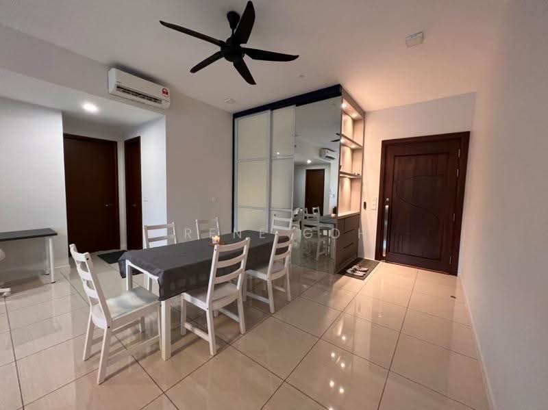 Condominium for Rent at Queens Residences Q1 @ Queens Waterfront - Irene Goh - Dining Room - PropertyGuru.com.my