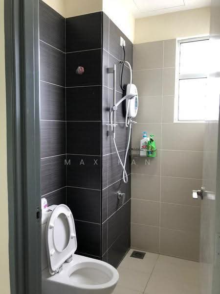 Service Residence for Sale at Manhattan - Max Kan - Bathroom - PropertyGuru.com.my