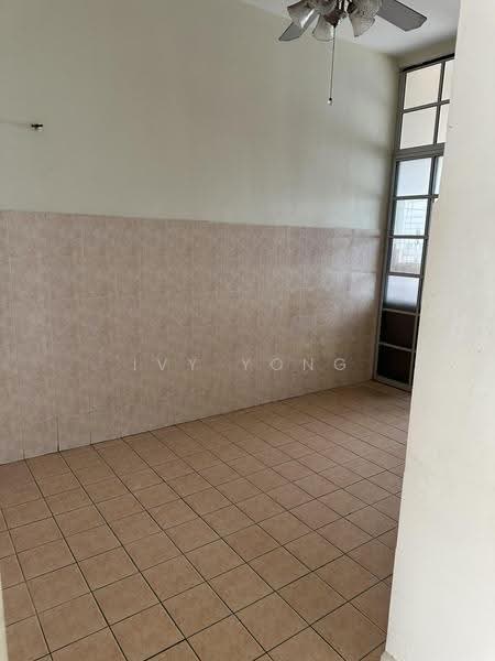 Rumah Teres 2.5-Tingkat untuk Dijual di Taman Bukit Serdang (Seri Kembangan) - Ivy Yong - PropertyGuru.com.my