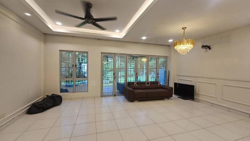 Rumah Teres 3-Tingkat untuk Disewa di Denai Alam (Shah Alam) - Joey Koh - Living Room - PropertyGuru.com.my