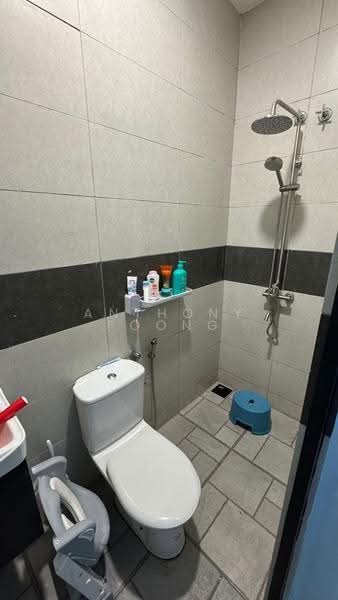Rumah Teres 2-Tingkat untuk Dijual di Taman Desa Jaya (Kepong) - Anthony Foong - Bathroom - PropertyGuru.com.my