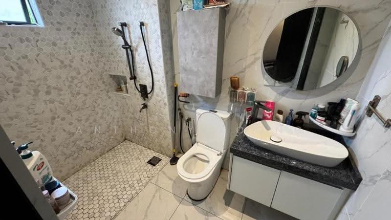 Rumah Teres 2-Tingkat untuk Dijual di Taman Desa Jaya (Kepong) - Anthony Foong - Bathroom - PropertyGuru.com.my