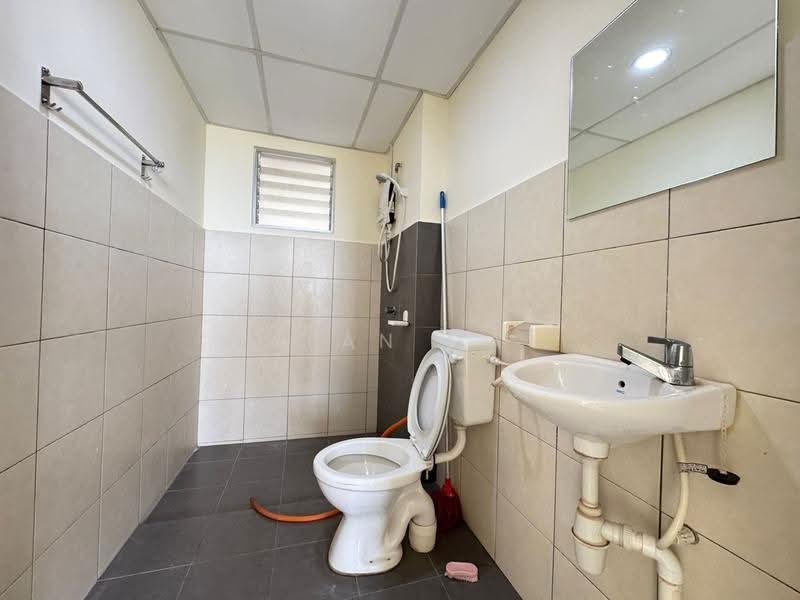 Pangsapuri untuk Disewa di Danau Ria - Yean Ma - Bathroom - PropertyGuru.com.my