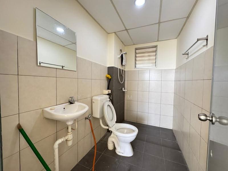 Pangsapuri untuk Disewa di Danau Ria - Yean Ma - Bathroom - PropertyGuru.com.my