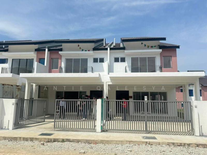 2-storey Terraced House for Sale in Senawang (Negeri Sembilan) - Yantie Qaleesya - Exterior - PropertyGuru.com.my