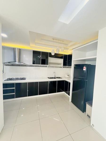 Kediaman Servis untuk Disewa di Birch Regency @ Penang Times Square - Eddy Lim - Kitchen - PropertyGuru.com.my