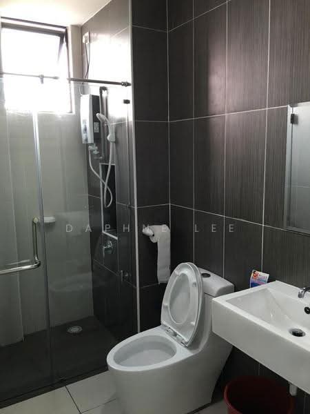 Service Residence for Rent at Sky Loft Premium Suites - Daphne Lee - Bathroom - PropertyGuru.com.my
