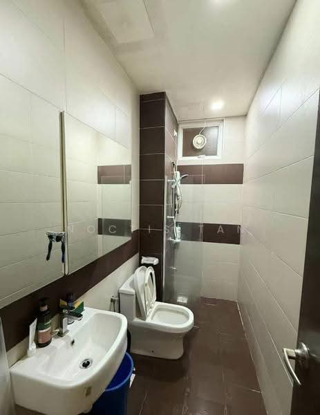 Kondominium untuk Disewa di M Condominium @ Larkin - Noctis Tan - Bathroom - PropertyGuru.com.my