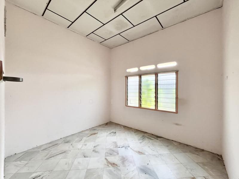 Bungalow House untuk Dijual di Bidor (Perak) - Joel Lee - Interior - PropertyGuru.com.my