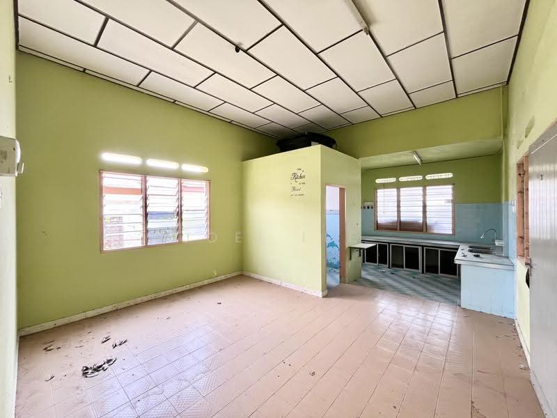 Bungalow House untuk Dijual di Bidor (Perak) - Joel Lee - Kitchen - PropertyGuru.com.my