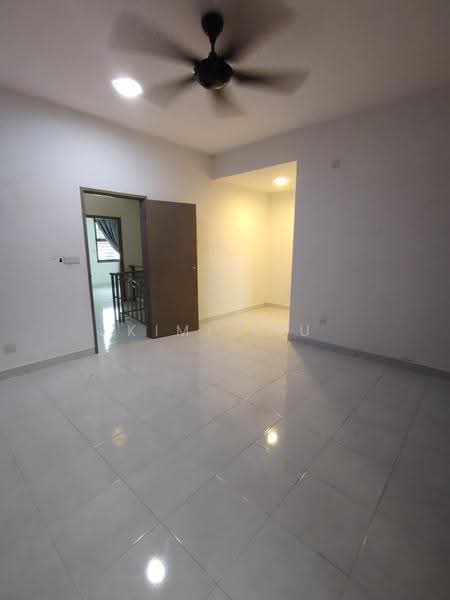 2-storey Terraced House for Sale in Bandar Tiram (Ulu Tiram) - Kimi Kiu - Interior - PropertyGuru.com.my