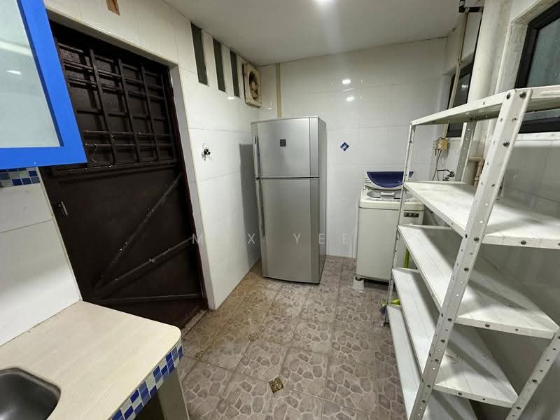 Rumah Teres 2-Tingkat untuk Disewa di Taman Daya (Johor Bahru) - Max Yee - Kitchen - PropertyGuru.com.my