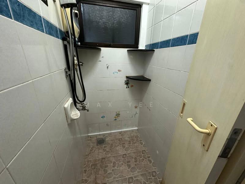 Rumah Teres 2-Tingkat untuk Disewa di Taman Daya (Johor Bahru) - Max Yee - Bathroom - PropertyGuru.com.my