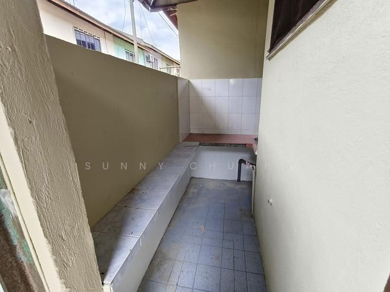 2-storey Terraced House for Sale in Bandar Seri Alam (Masai) - Sunny Chuang - Exterior - PropertyGuru.com.my