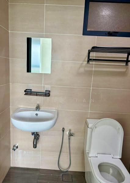 Kediaman Servis untuk Disewa di Parkland Residence - Peter Tan - Bathroom - PropertyGuru.com.my