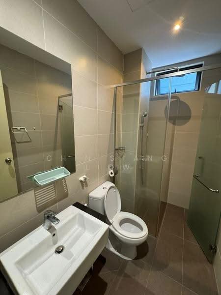 Kediaman Servis untuk Disewa di Atlantis Residences (Pangsapuri Atlantis Kota Syahbandar) - Chin Siang Liow - Bathroom - PropertyGuru.com.my