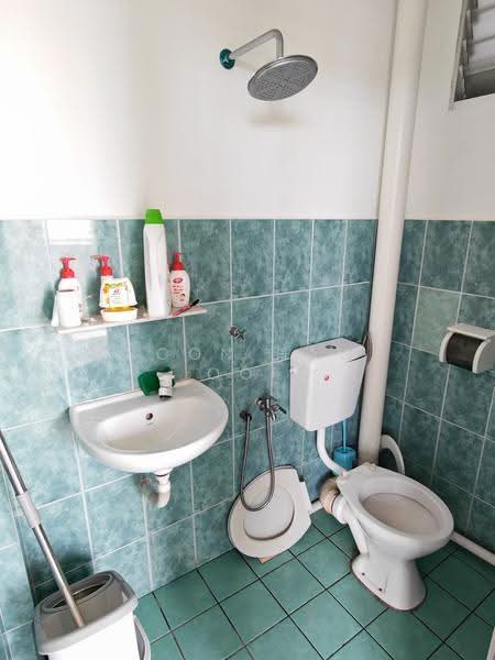 Apartment for Sale at Taman Pantai Intan - Boon Haw Ooi - Bathroom - PropertyGuru.com.my