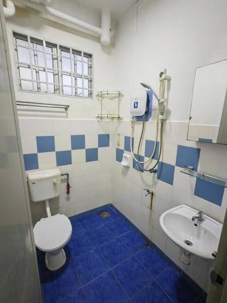 Apartment for Rent at Impian Senibong Apartment - Roy Yap - Bathroom - PropertyGuru.com.my