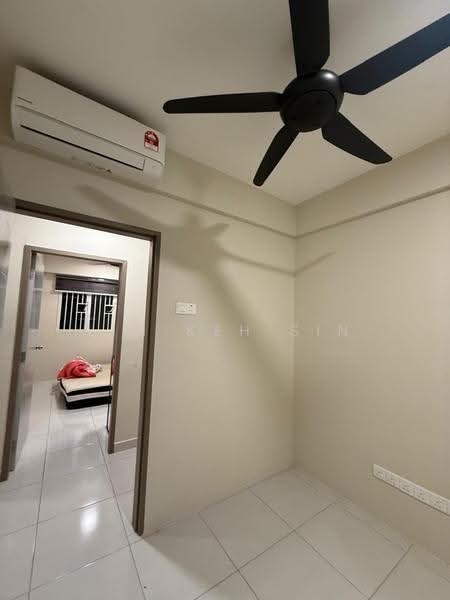 Kondominium untuk Disewa di Fairview Residence - Lim Keh Sin - Bedroom - PropertyGuru.com.my