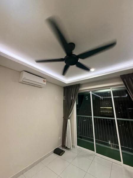 Kondominium untuk Disewa di Fairview Residence - Lim Keh Sin - Balcony - PropertyGuru.com.my