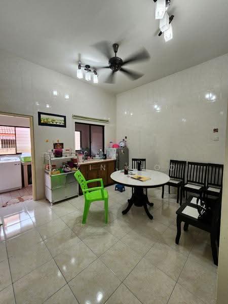 Rumah Teres 2-Tingkat untuk Dijual di Bandar Baru Sri Klebang (Chemor) - Qazin Khoo - Kitchen - PropertyGuru.com.my