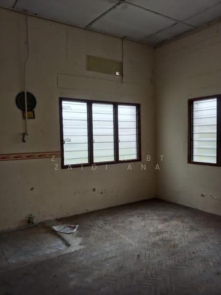 Banglo Lot Kosong untuk Dijual di Seksyen 1 Wangsa Maju (Wangsa Maju) - Zawana BT Zaidi Ana - Interior - PropertyGuru.com.my