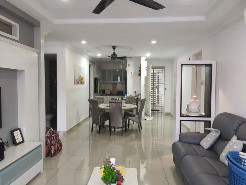 Condominium for Sale at Upper East @ Tiger Lane - Winny Chan - Living Room - PropertyGuru.com.my