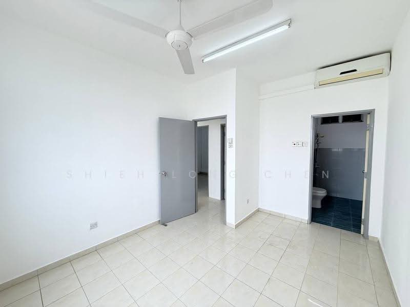 Pangsapuri untuk Disewa di Indah Court Apartment - Shieh Long Chen - Interior - PropertyGuru.com.my
