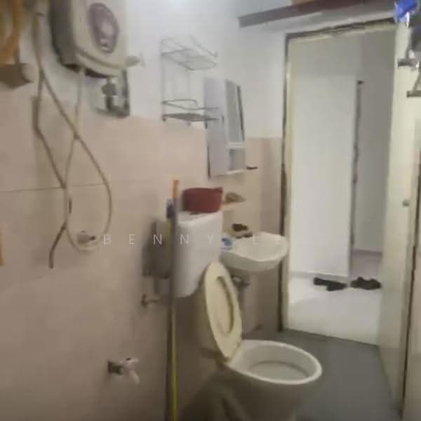 Flat for Rent at Taman Orkid - Benny Lee - Bathroom - PropertyGuru.com.my