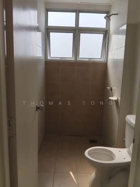 Apartment for Rent at Residensi Bintawa Riverfront (PR1MA @ Bintawa Riverfront) - Thomas Tong - Bathroom - PropertyGuru.com.my