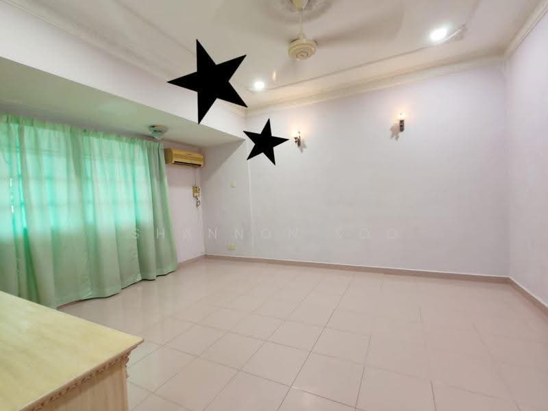 2-storey Terraced House for Sale in BANDAR PUCHONG JAYA (Puchong) - Shannon Soo - Living Room - PropertyGuru.com.my
