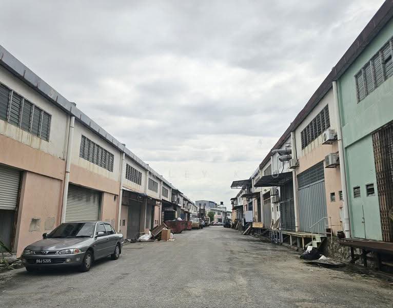Kilang Teres untuk Dijual di Kepong (Selangor) - Shirley Koo - Exterior - PropertyGuru.com.my