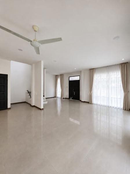 Rumah Berkembar untuk Disewa di Kota Kinabalu (Sabah) - Ng Chiew Yok - Living Room - PropertyGuru.com.my