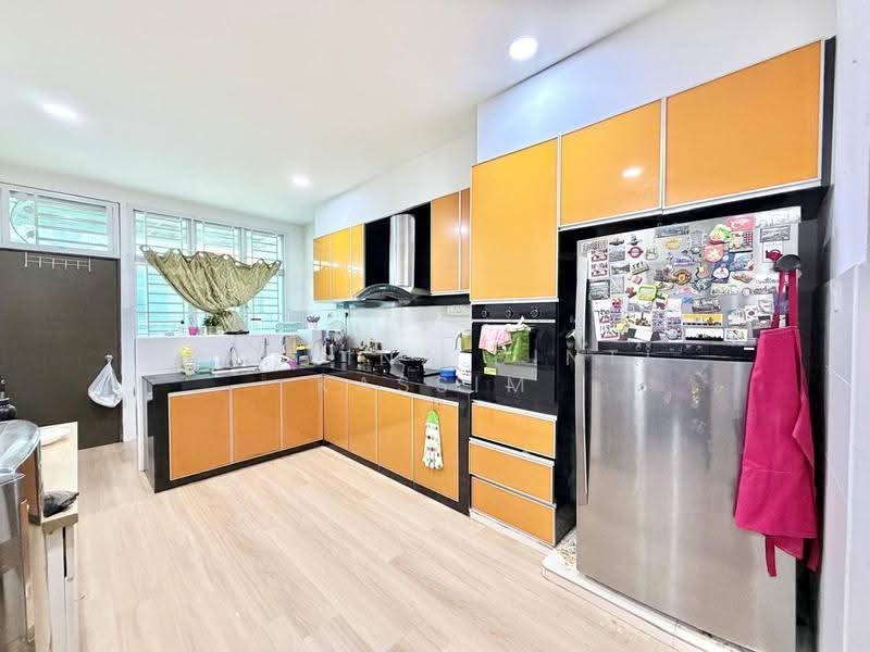 2-storey Terraced House for Sale in Gelang Patah (Johor) - Roslina Binti Kassim - Kitchen - PropertyGuru.com.my